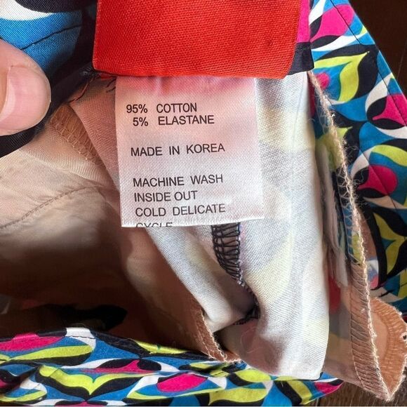 Tracy Negoshain Patterned Shorts size 6 - Picture 6 of 6